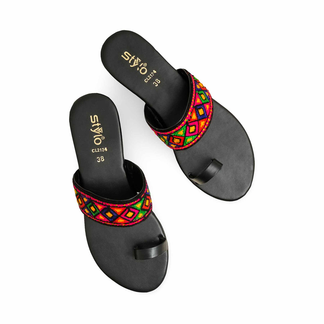 Black Casual Chappal For Women CL2134