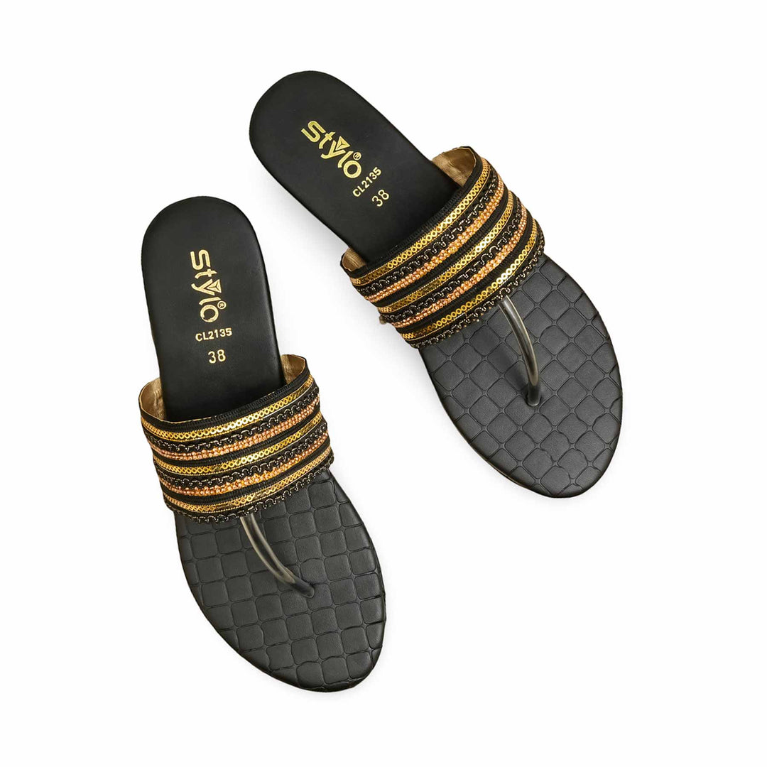 Black Casual Chappal CL2135