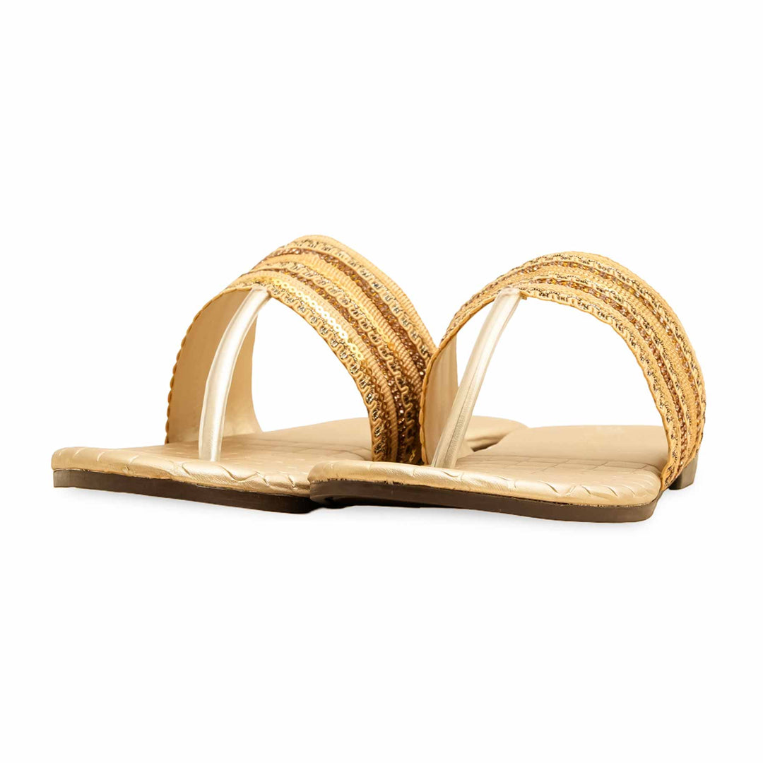 Golden Casual Chappal CL2135