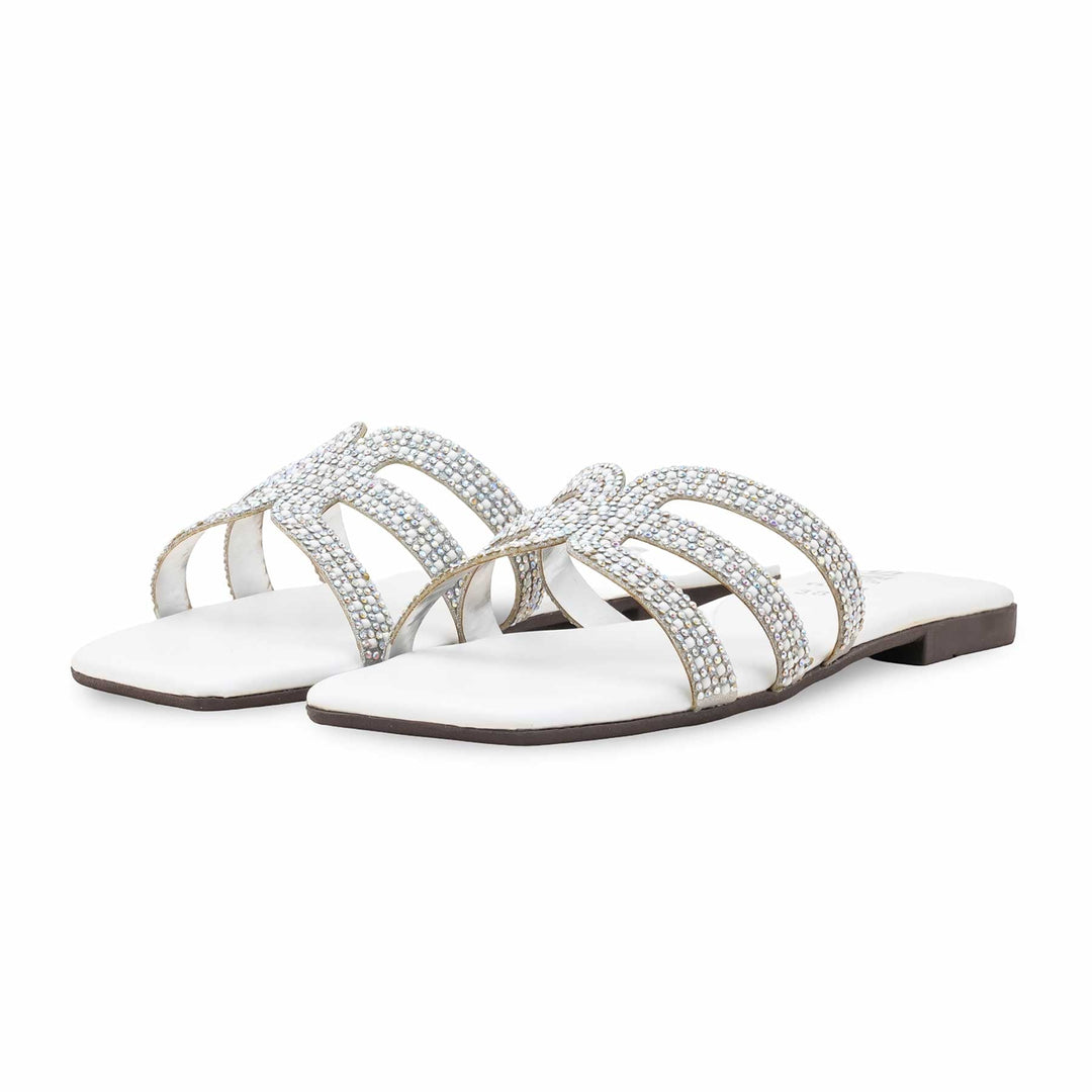 White Casual Chappal For Ladies CL2194