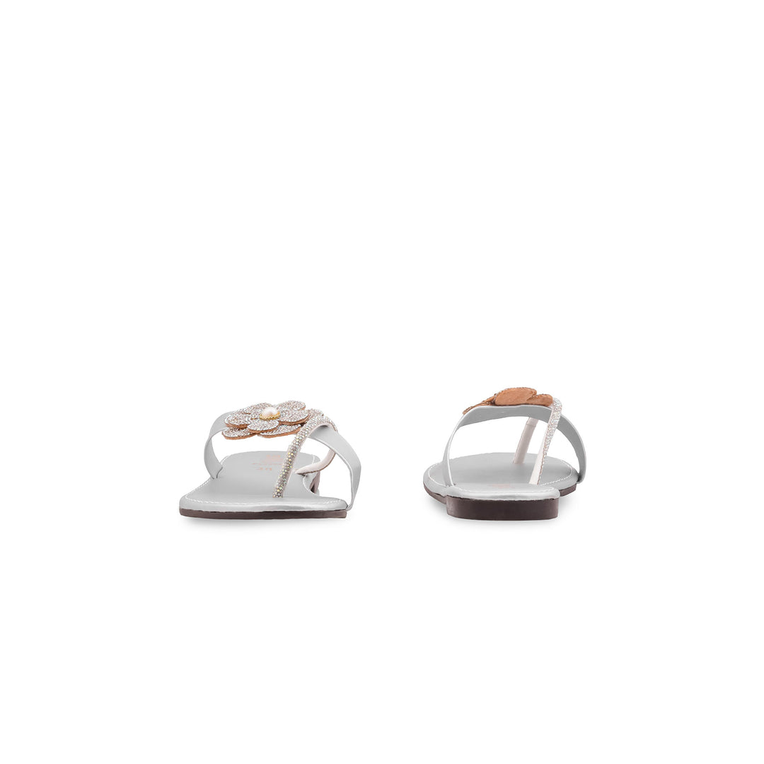 Silver Casual Chappal For Women CL2208