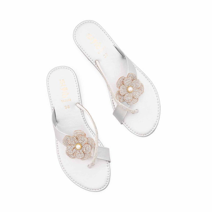 Silver Casual Chappal For Women CL2208