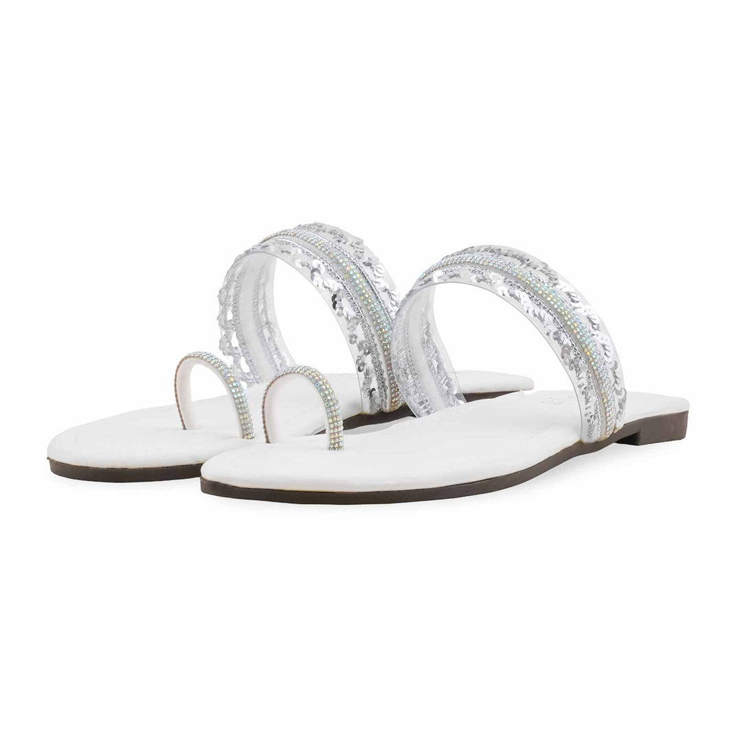 White Casual Women Chappal CL2217