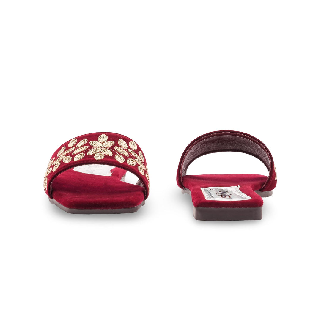 Maroon Casual Slipper For Ladies CL2228