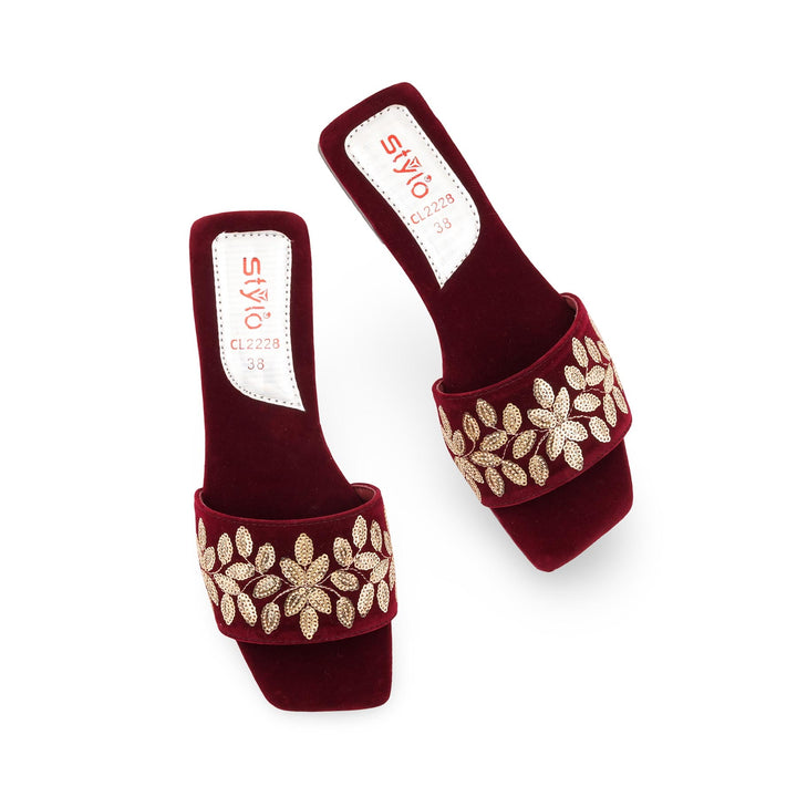 Maroon Casual Slipper For Ladies CL2228