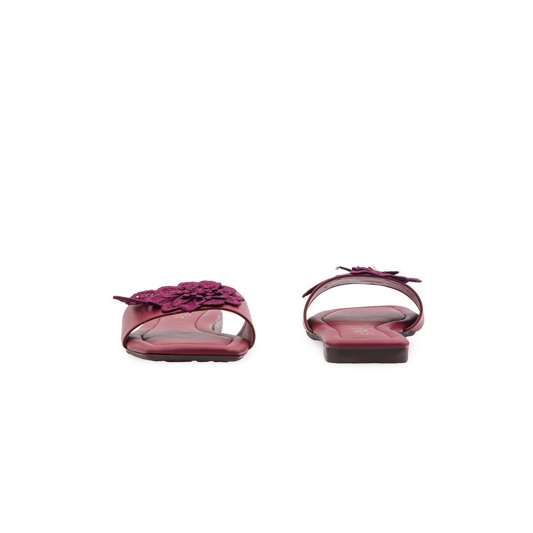 Maroon Casual Slipper For Women CL2272