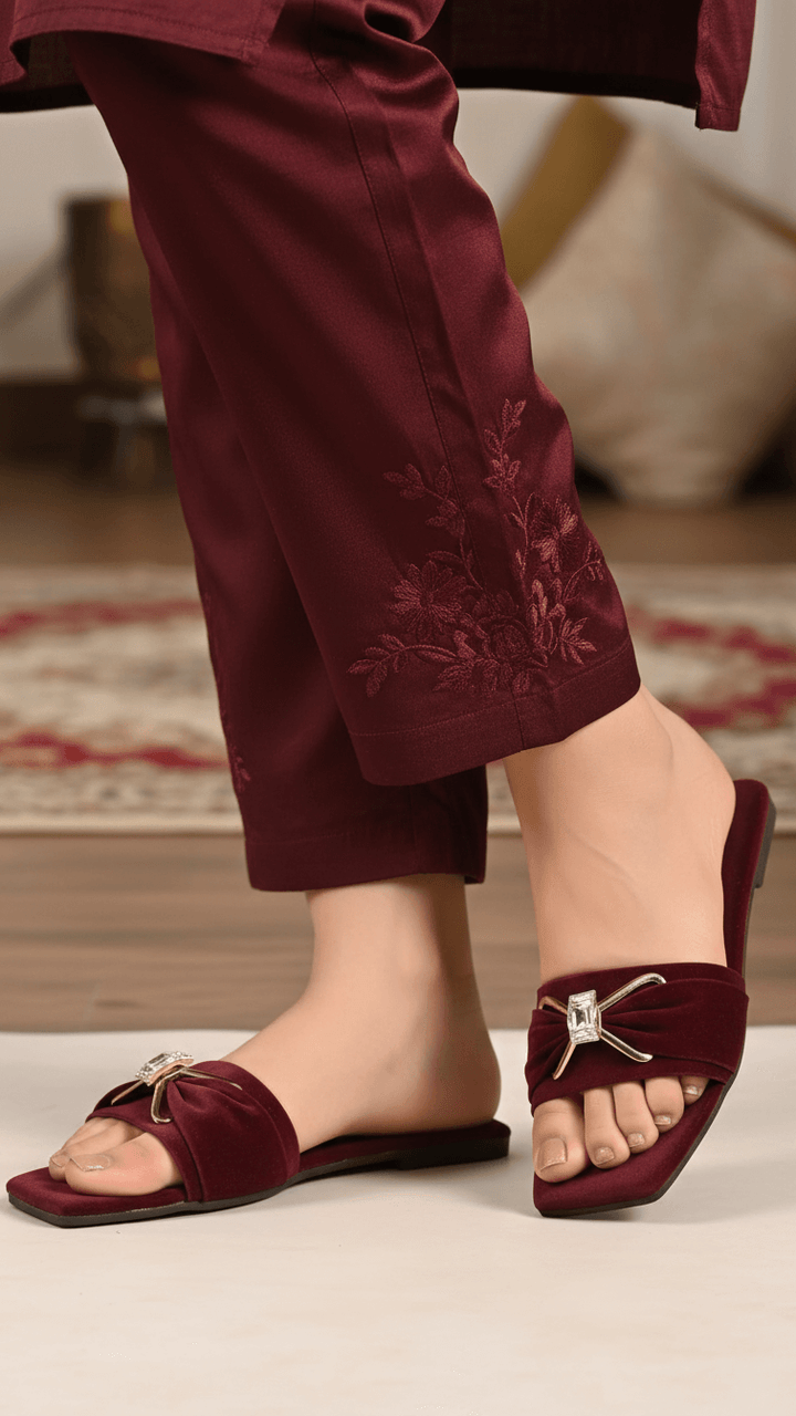 Maroon Casual Women Slipper CL2282
