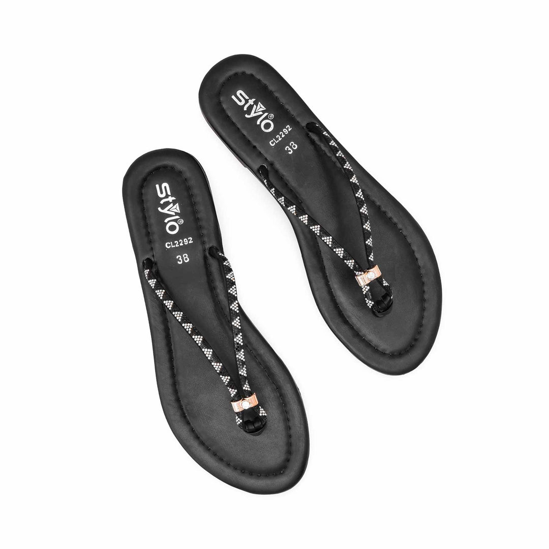 Black Casual Chappal For Women CL2292