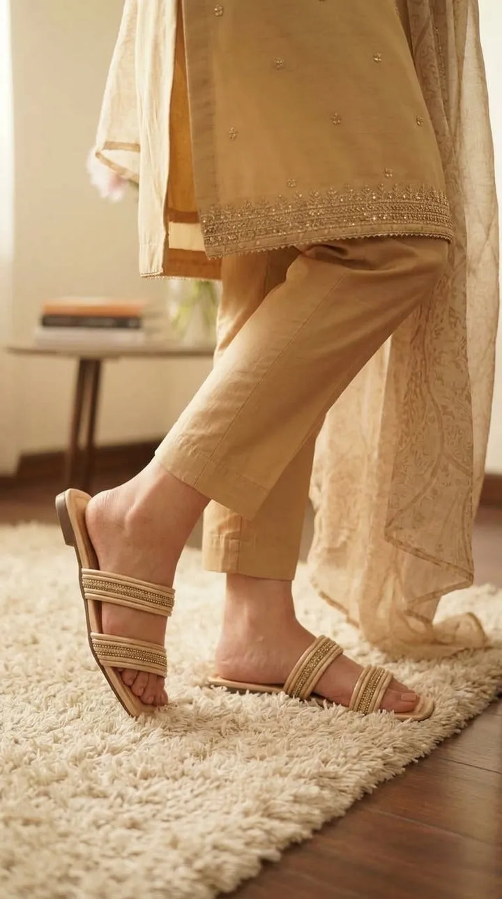Golden Casual Slipper For Women CL2344