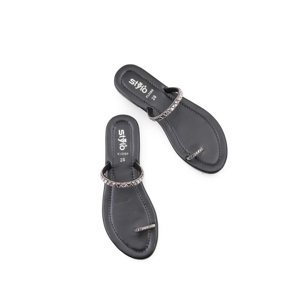 Black Casual Chappal For Ladies CL2380