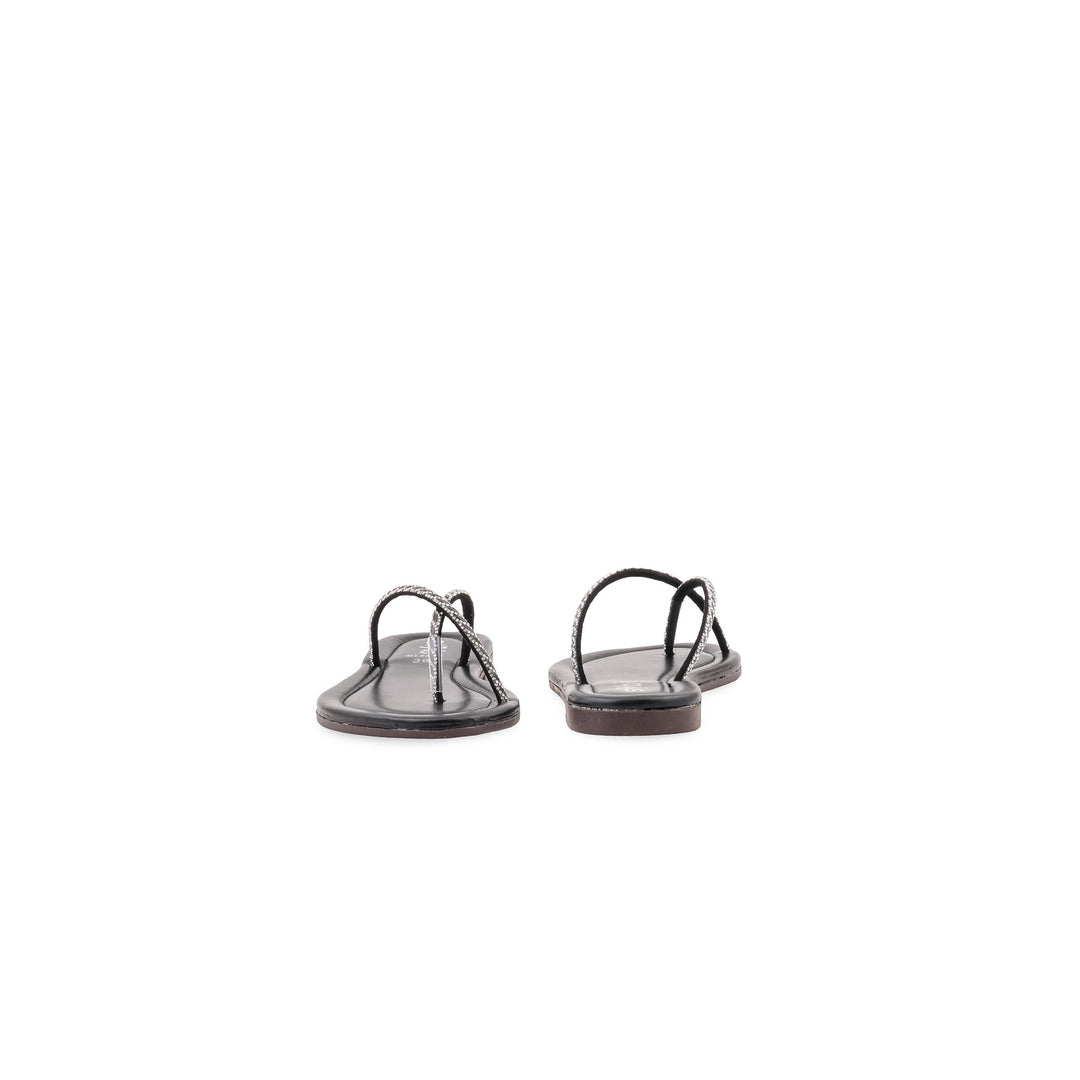 Black Casual Chappal For Ladies CL2381