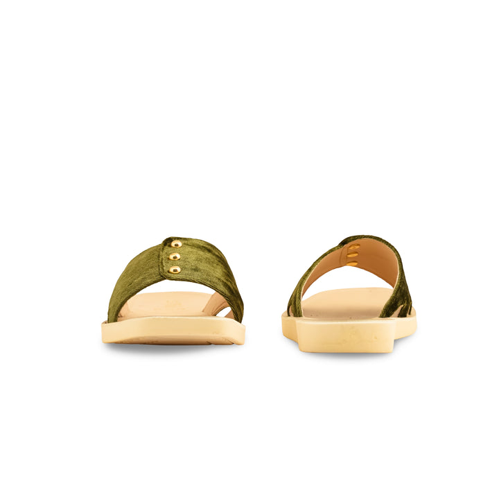 Green Casual Softy For Women CL5494