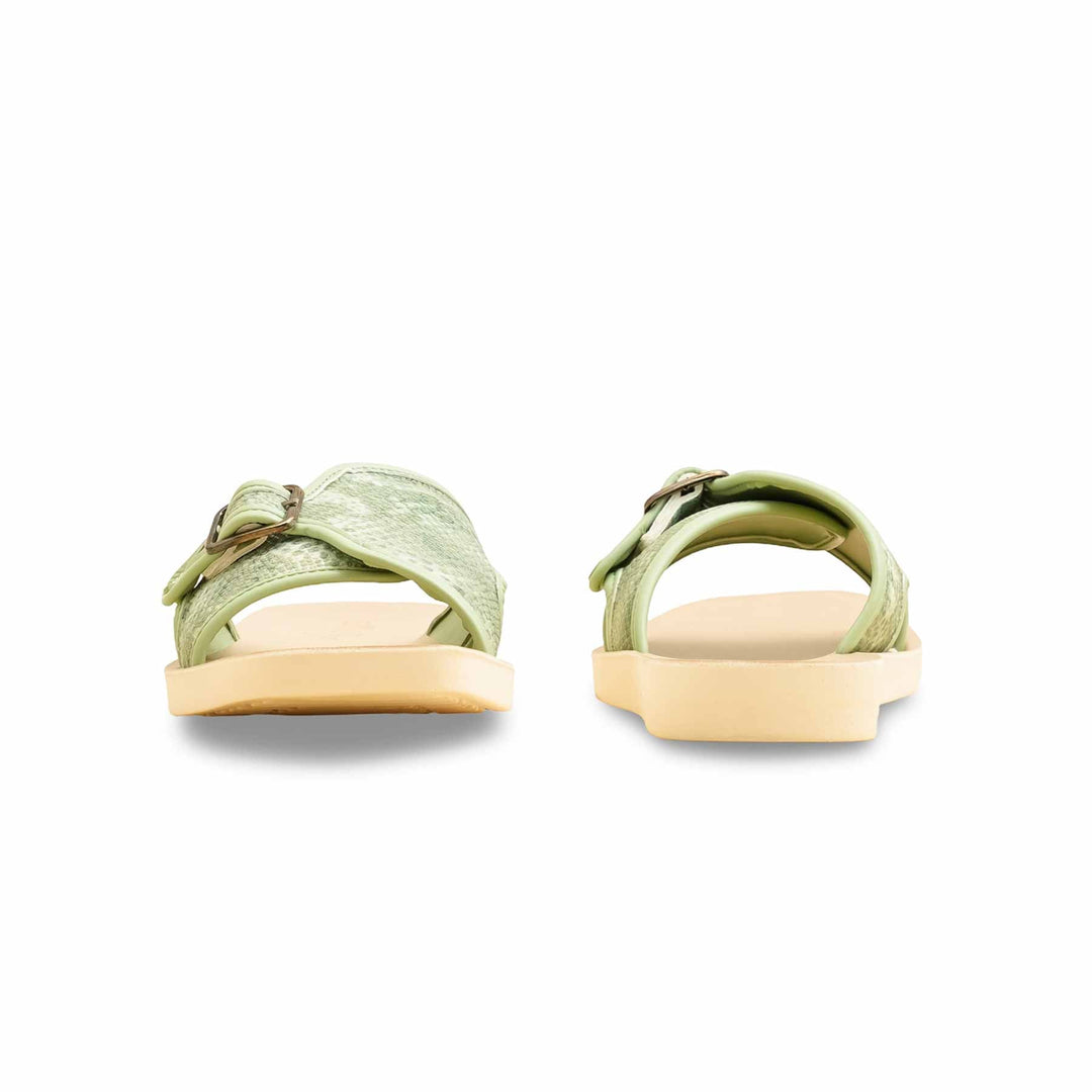 Green Casual Softy For Women CL5509