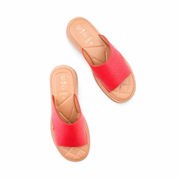 Red Casual Softy For Women CL5573