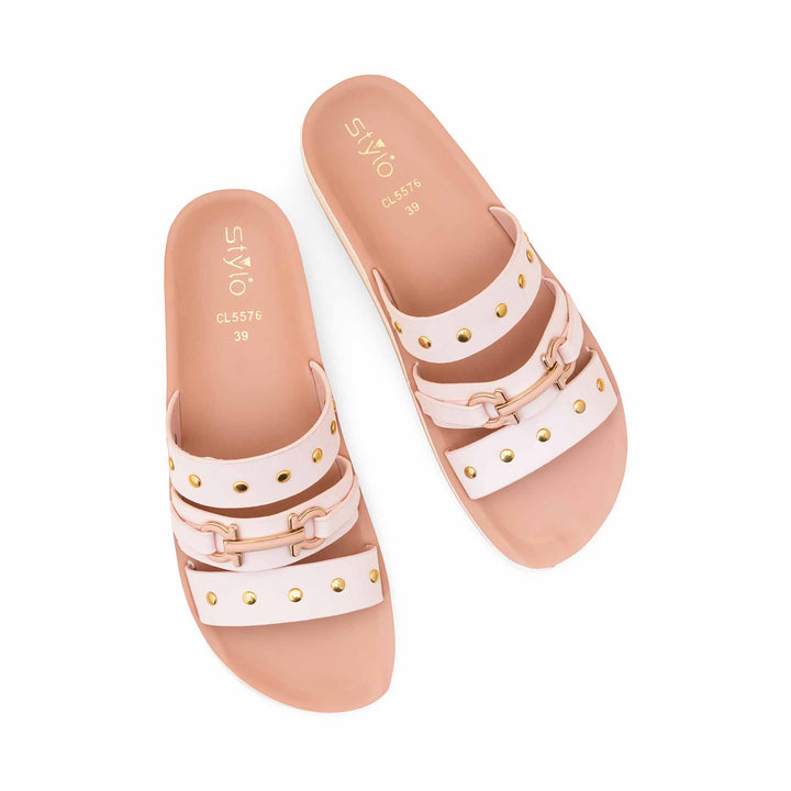 Pink Casual Softy For Ladies CL5576