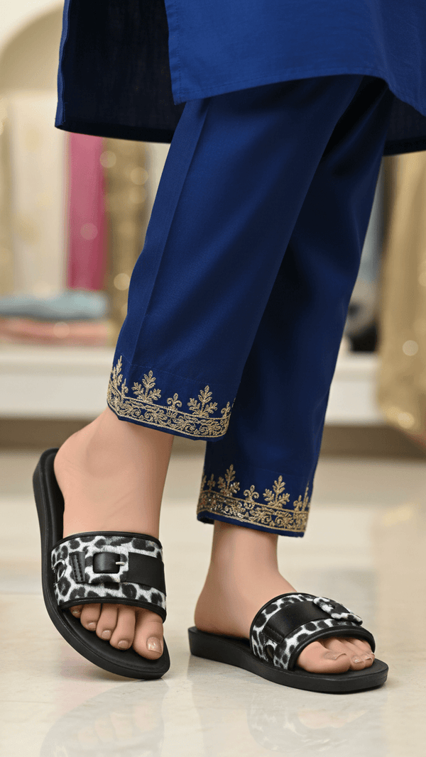 Black Casual Women Softy CL5584