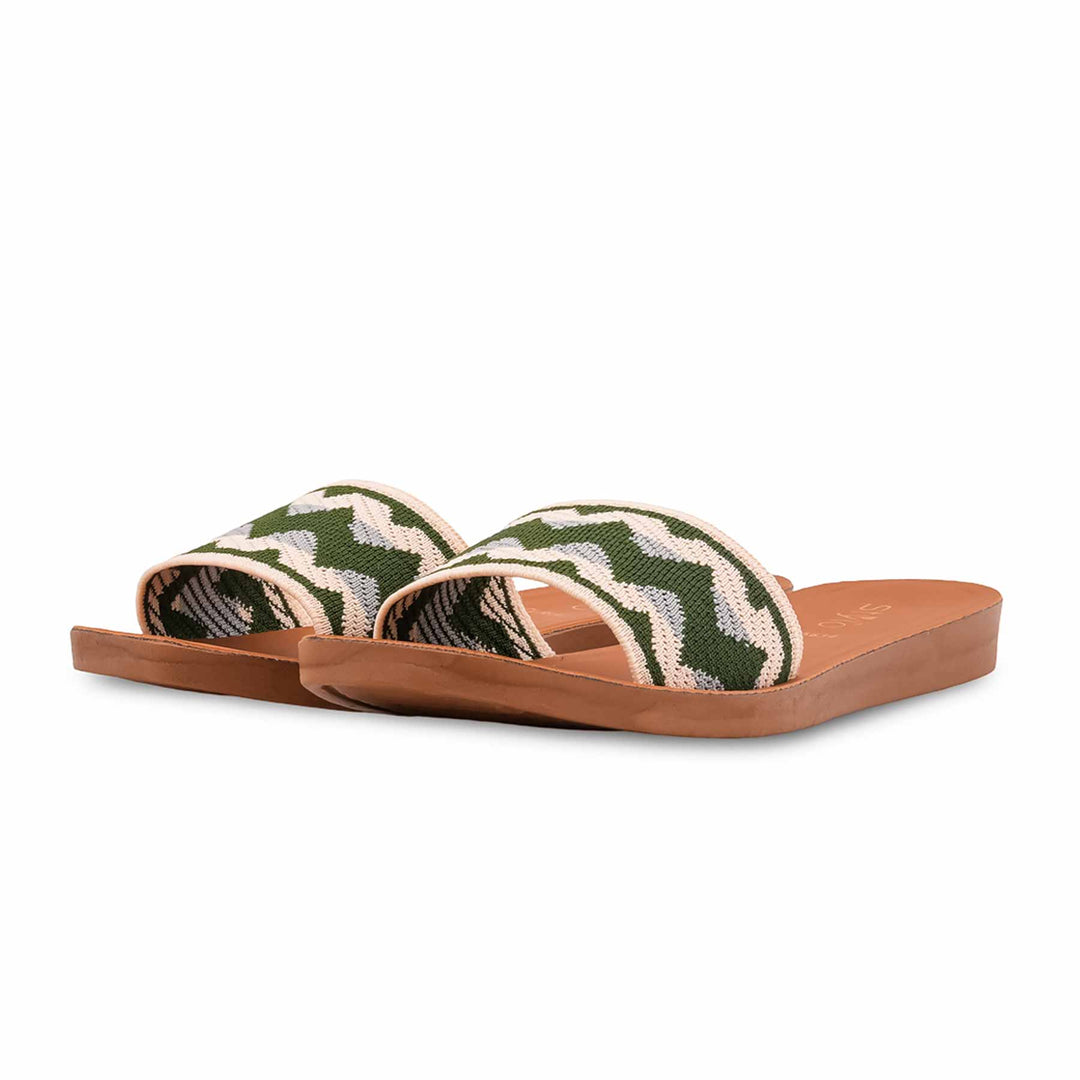 Women Casual Slipper - CL563411
