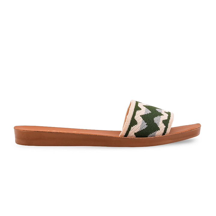 Women Casual Slipper - CL563411