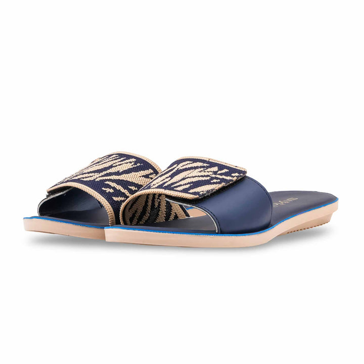 Blue Casual Softy For Women CL5647