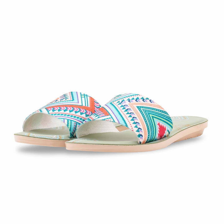 Green Casual Softy For Women CL5649