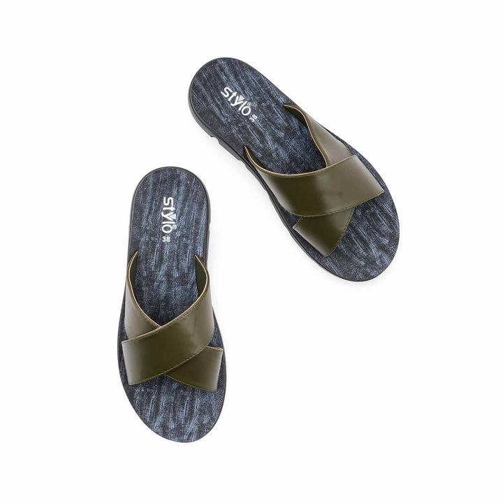 Green Casual Softy For Women CL5663