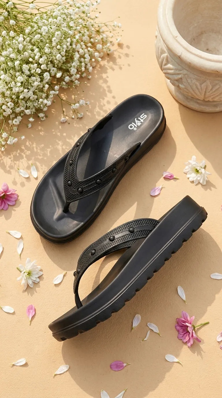 Black Casual Softy For Women CL9416