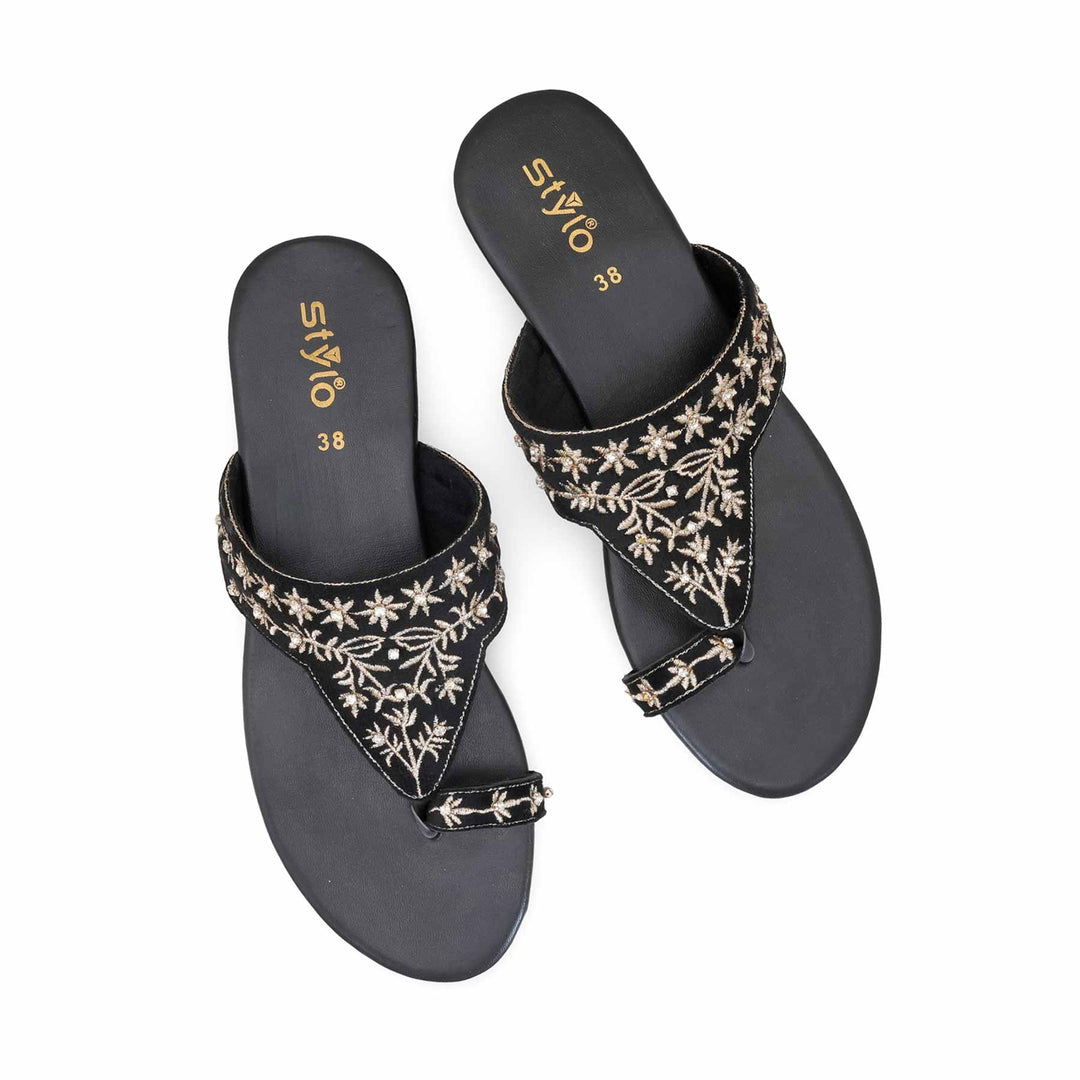 Black Ethnic Chappal For Ladies EC0238