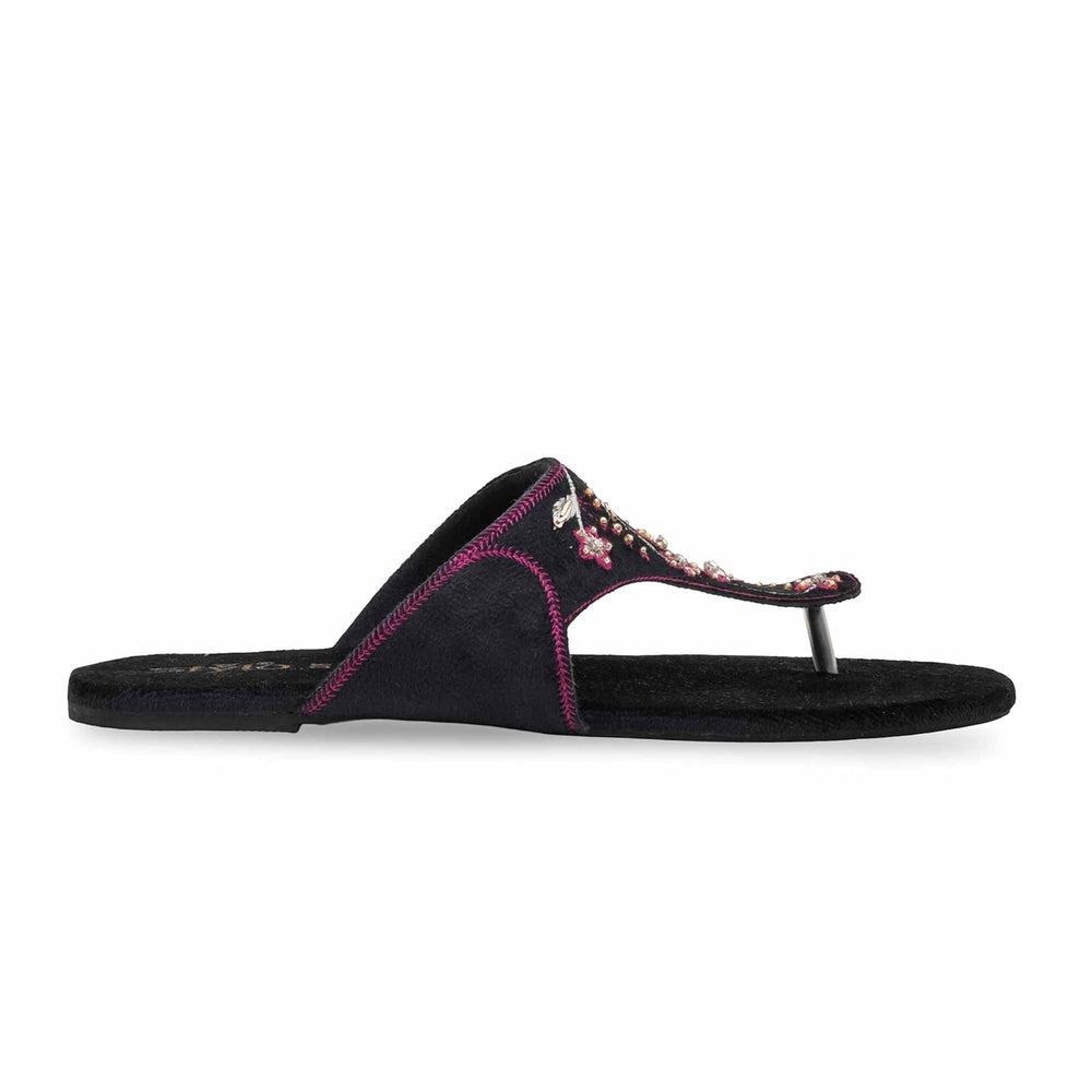 Black Ethnic Chappal For Ladies EC0239