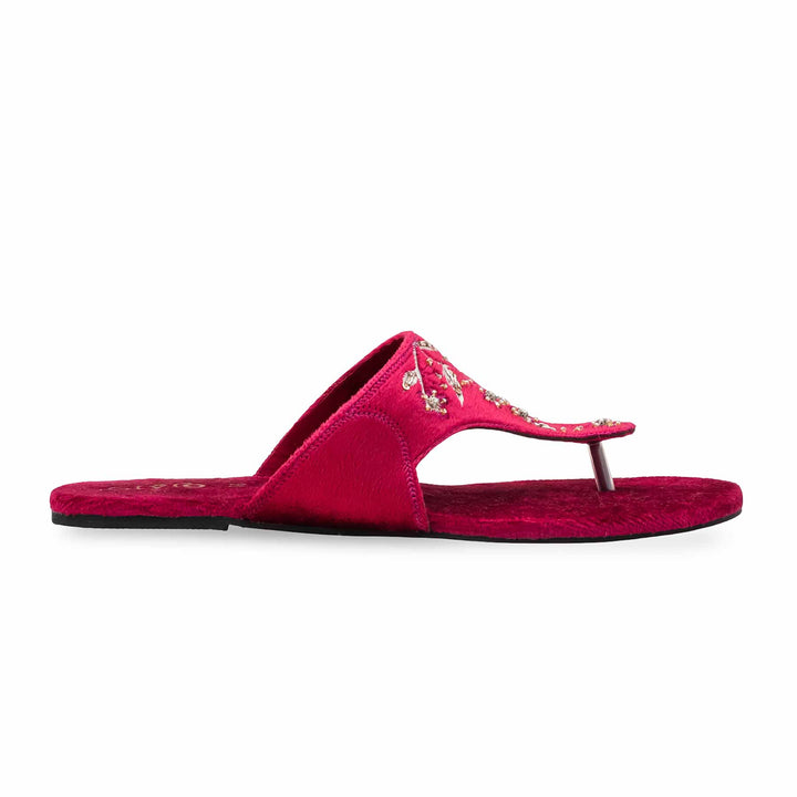Red Ethnic Chappal For Women EC0239