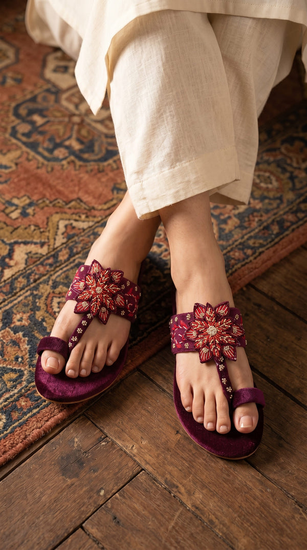 Maroon Ethnic Chappal For Ladies EC0247