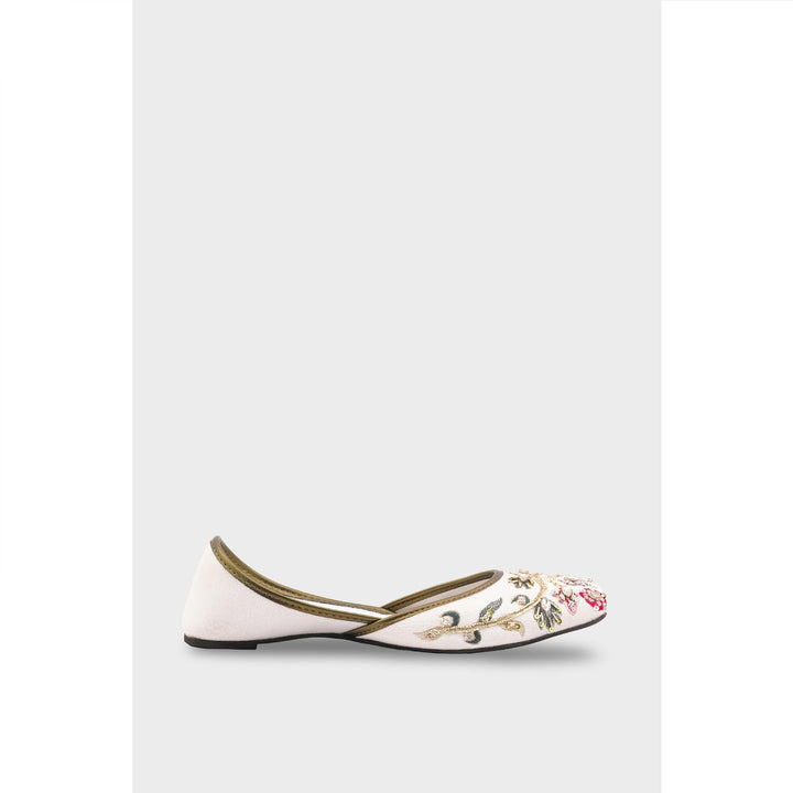 White Ethnic Khussa EC8592