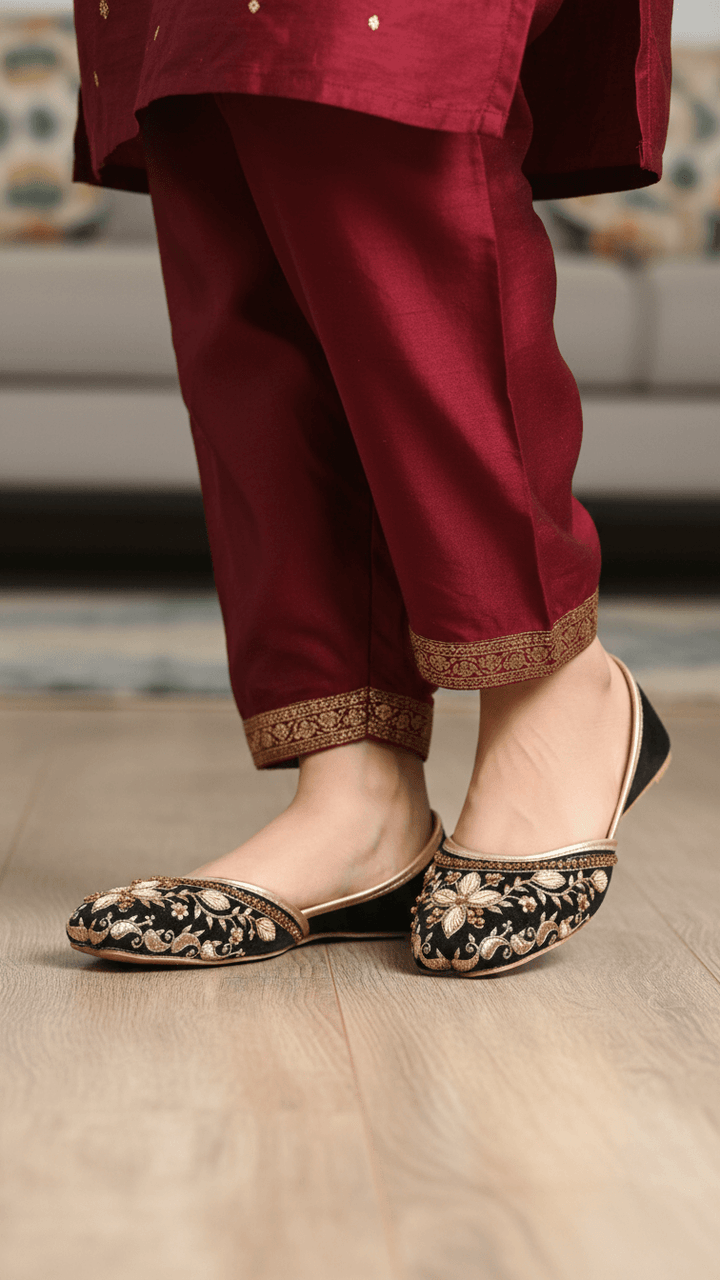 Black Fancy Khusa For Ladies EC8593