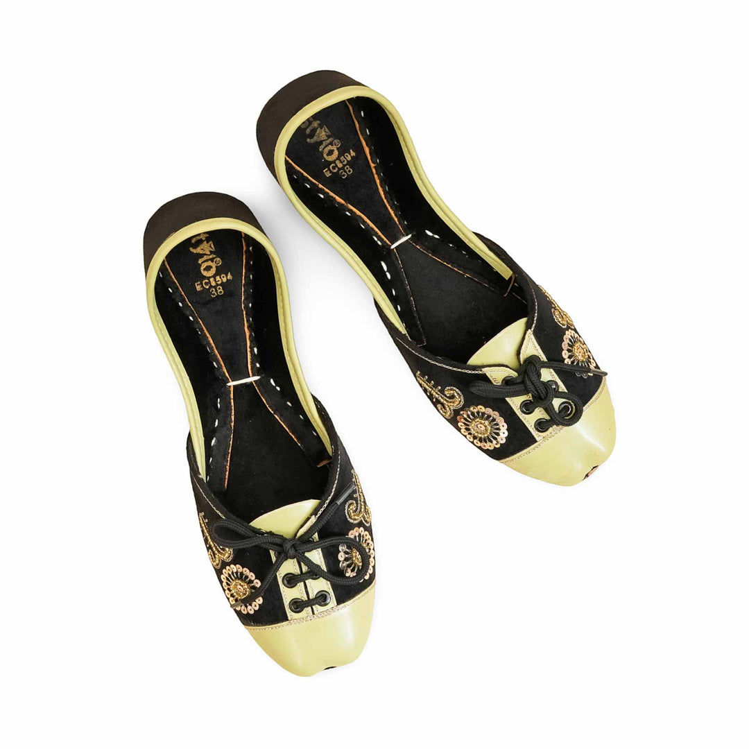 PISTAGREEN Ethnic Khusa For Ladies EC8594