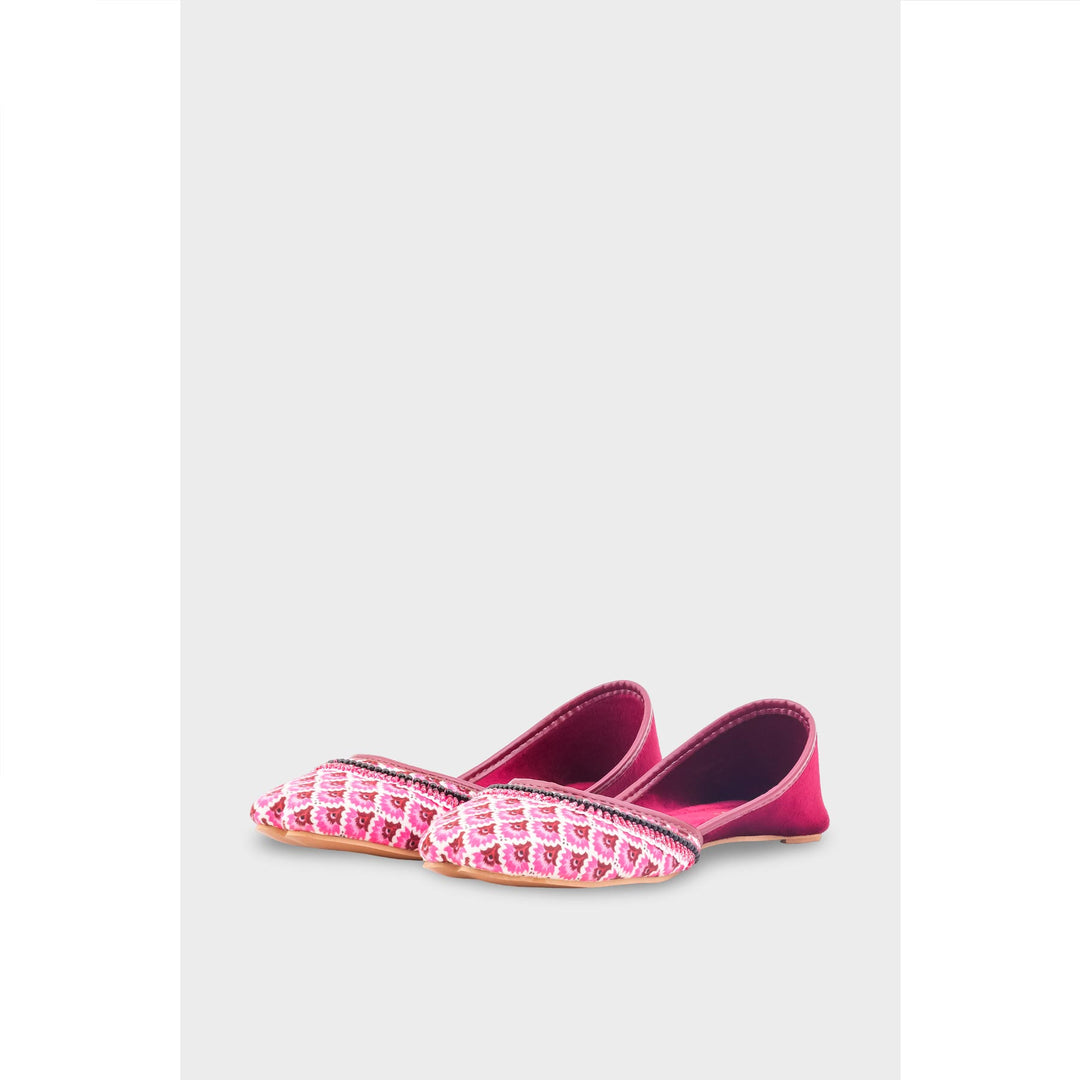 Maroon Ethnic Khussa For Women EC8611