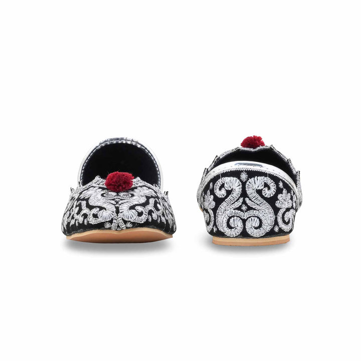 Silver Ethnic Khusa For Ladies EC8622