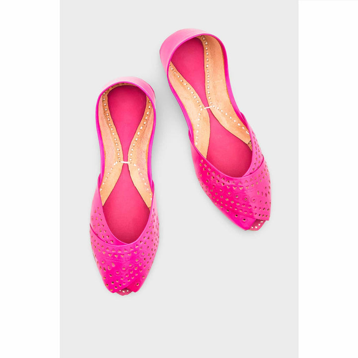 SK Pink Leather Khussa EC8639