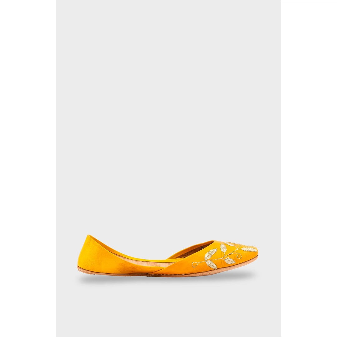 Yellow Ethnic Khussa EC8658