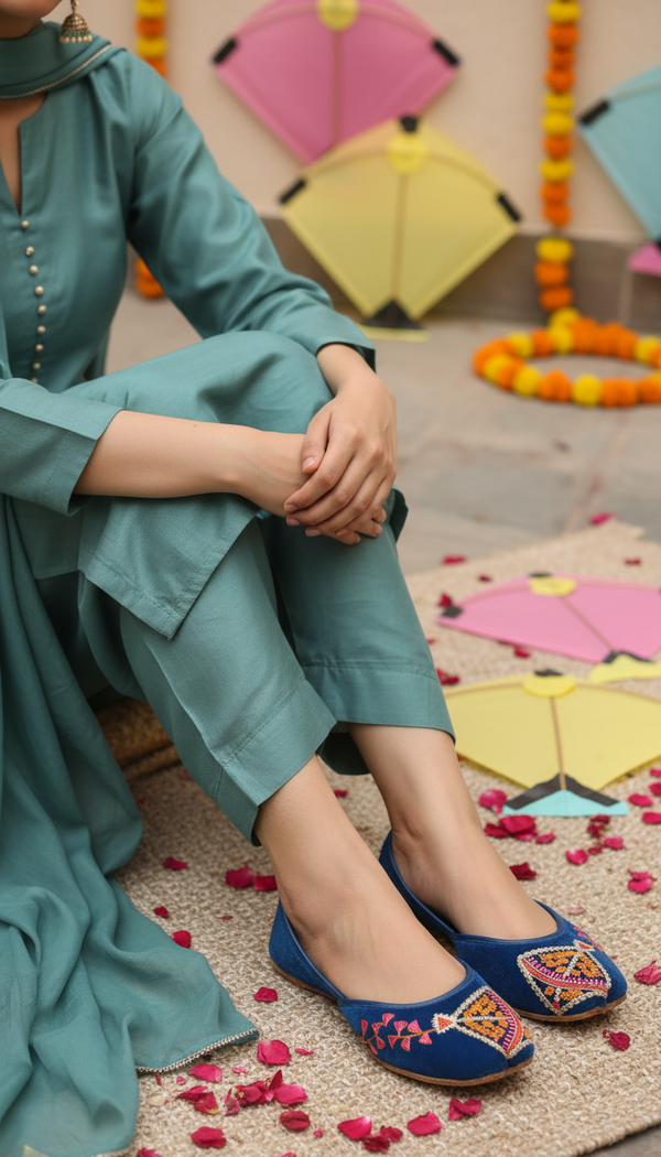 Blue Ethnic Khussa For Women EC8688