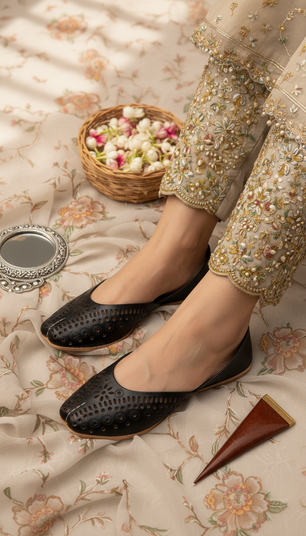 Black Leather Khussa For Women EC8713