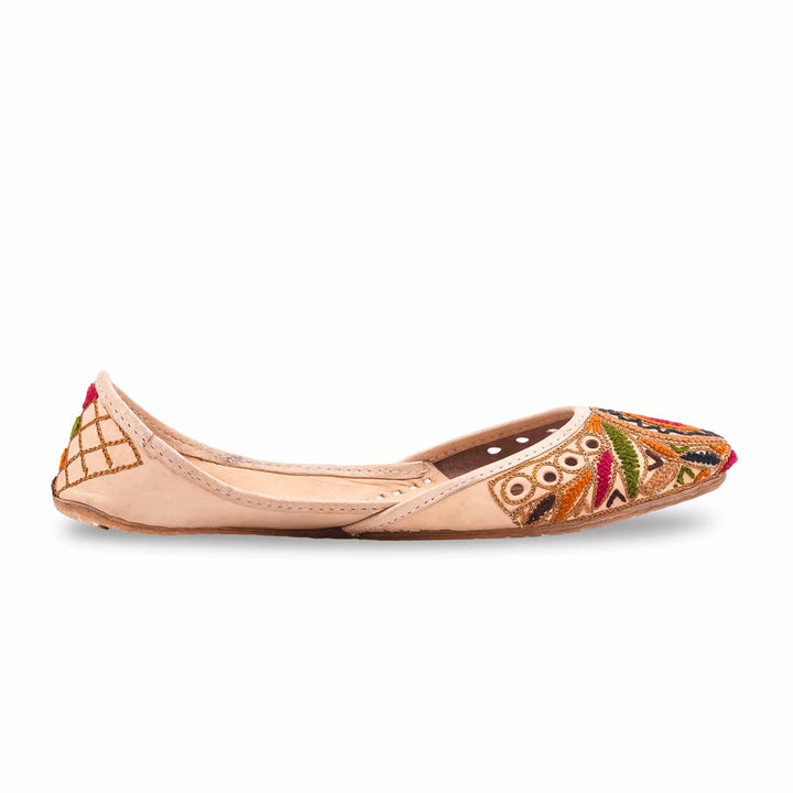 Multy Ethnic Khussa For Ladies EC8757