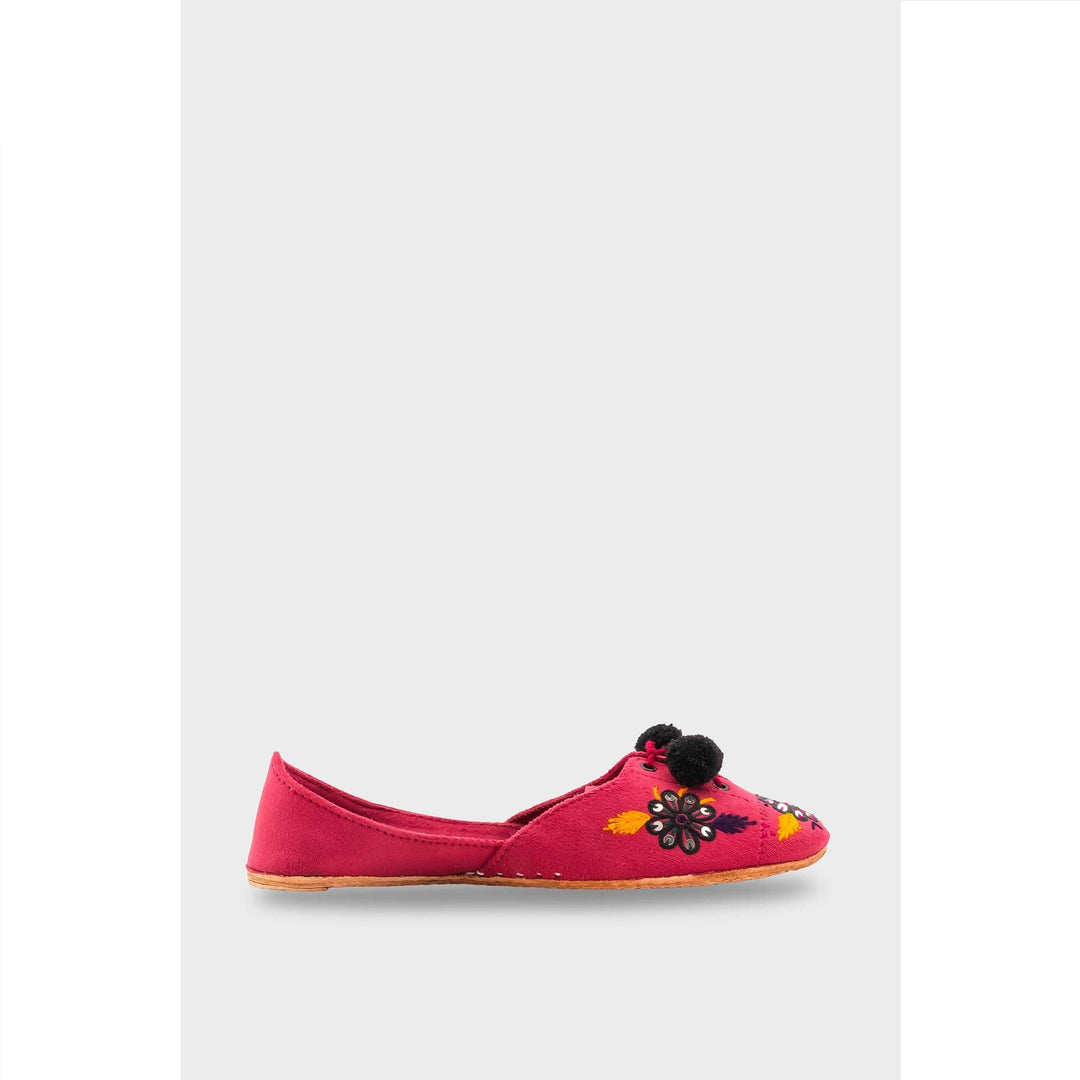 Skpink Leather Khussa For Women EC8761