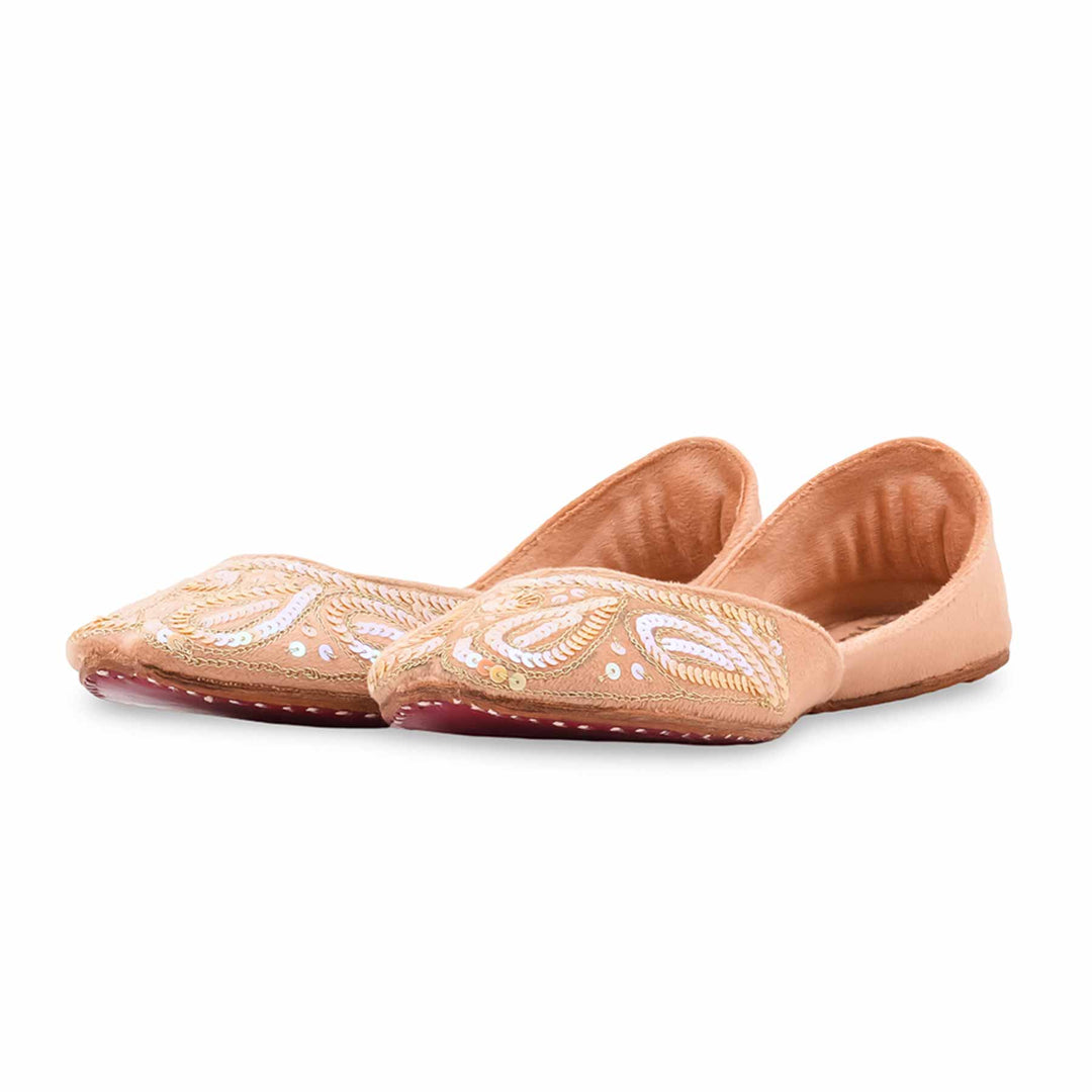 Fawn Ethnic Khussa For Ladies EC8769