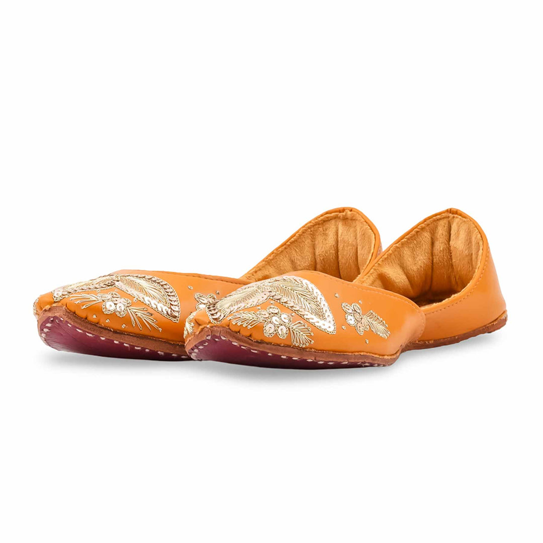 Yellow Ethnic Khussa For Ladies EC8770