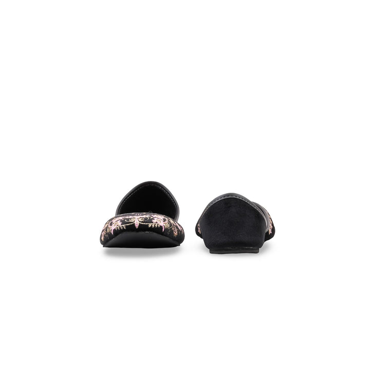 Black Ethnic Khussa For Ladies EC8781
