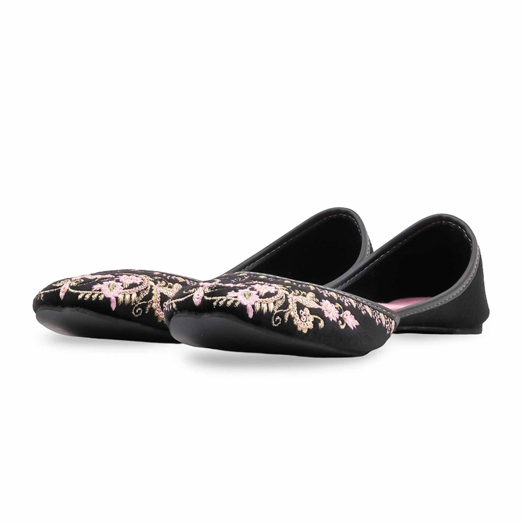 Black Ethnic Khussa For Ladies EC8781