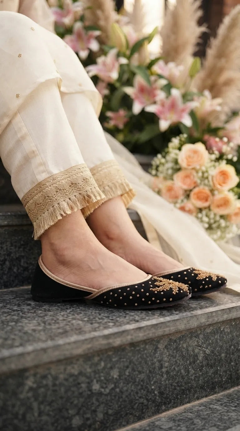 Black Fancy Khussa For Ladies EC8794