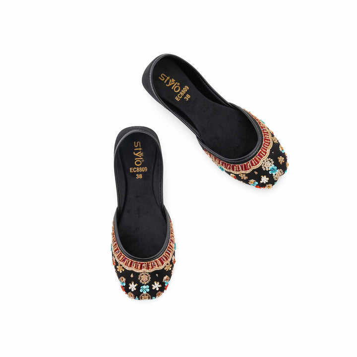 Black Ethnic Khussa For Ladies EC8809