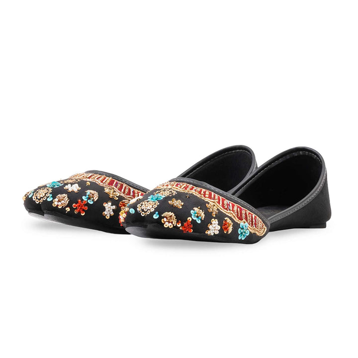 Black Ethnic Khussa For Ladies EC8809