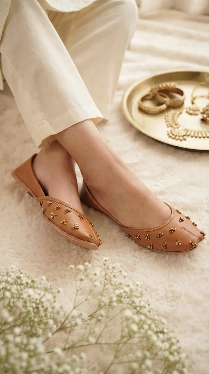 Brown Ethnic Khussa For Ladies EC8826