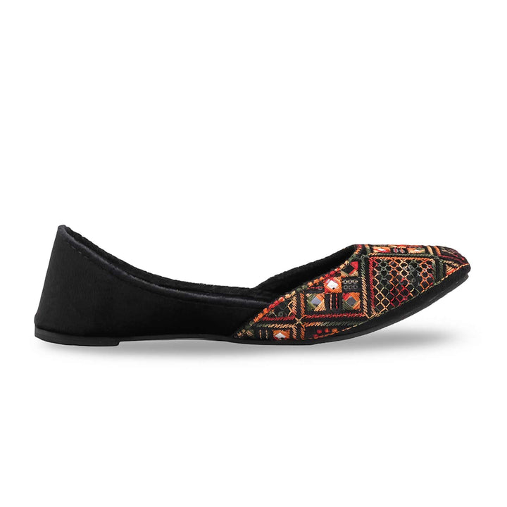 Black Ethnic Khussa For Ladies EC8830